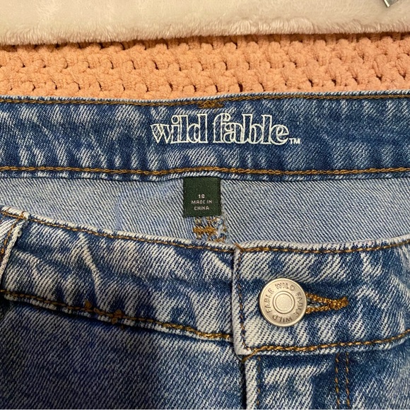 Wild Fable Women’s Mini Denim Skirt Studded size 18 - Picture 4 of 6